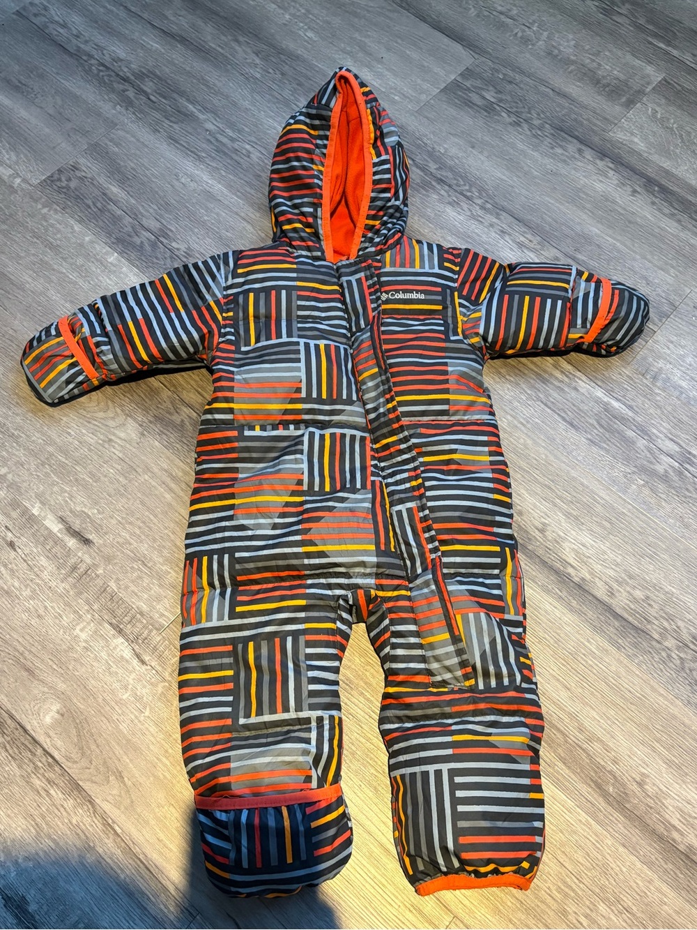 Infant Columbia Snowsuit 12-18 M